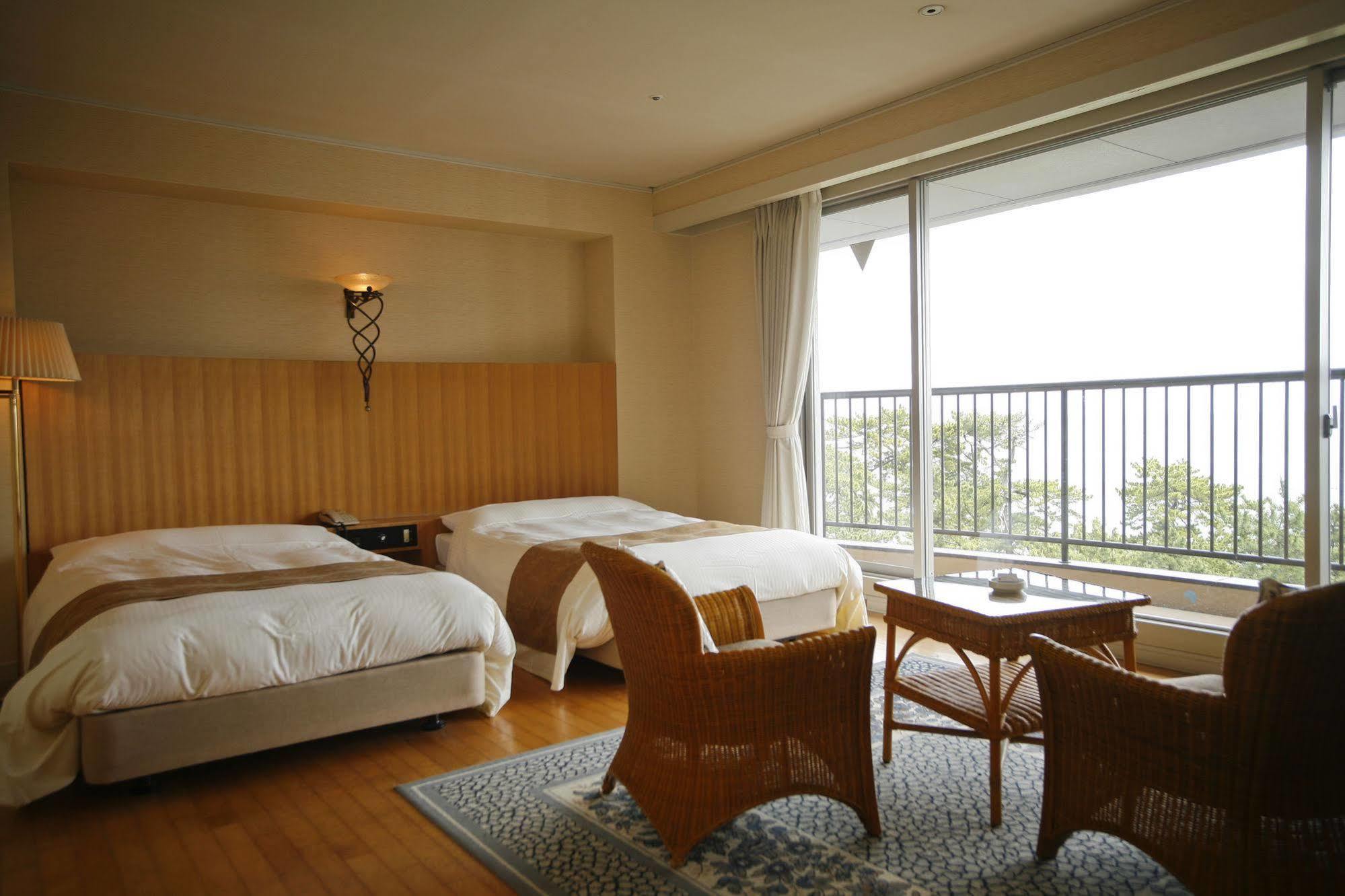 Yumekaiyu Awajishima Hotel Sumoto Exterior foto
